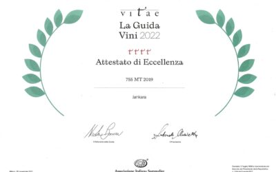 Quattro tralci Vitae Guida Vini 2022 per il 755 mt 2019